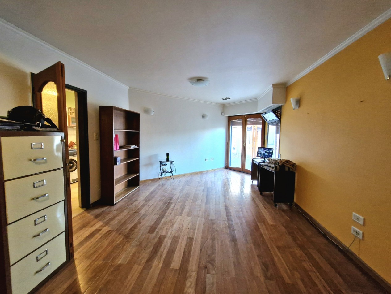ESPECTACULAR CASA EN B° SAN PABLO - CIPOLLETTI