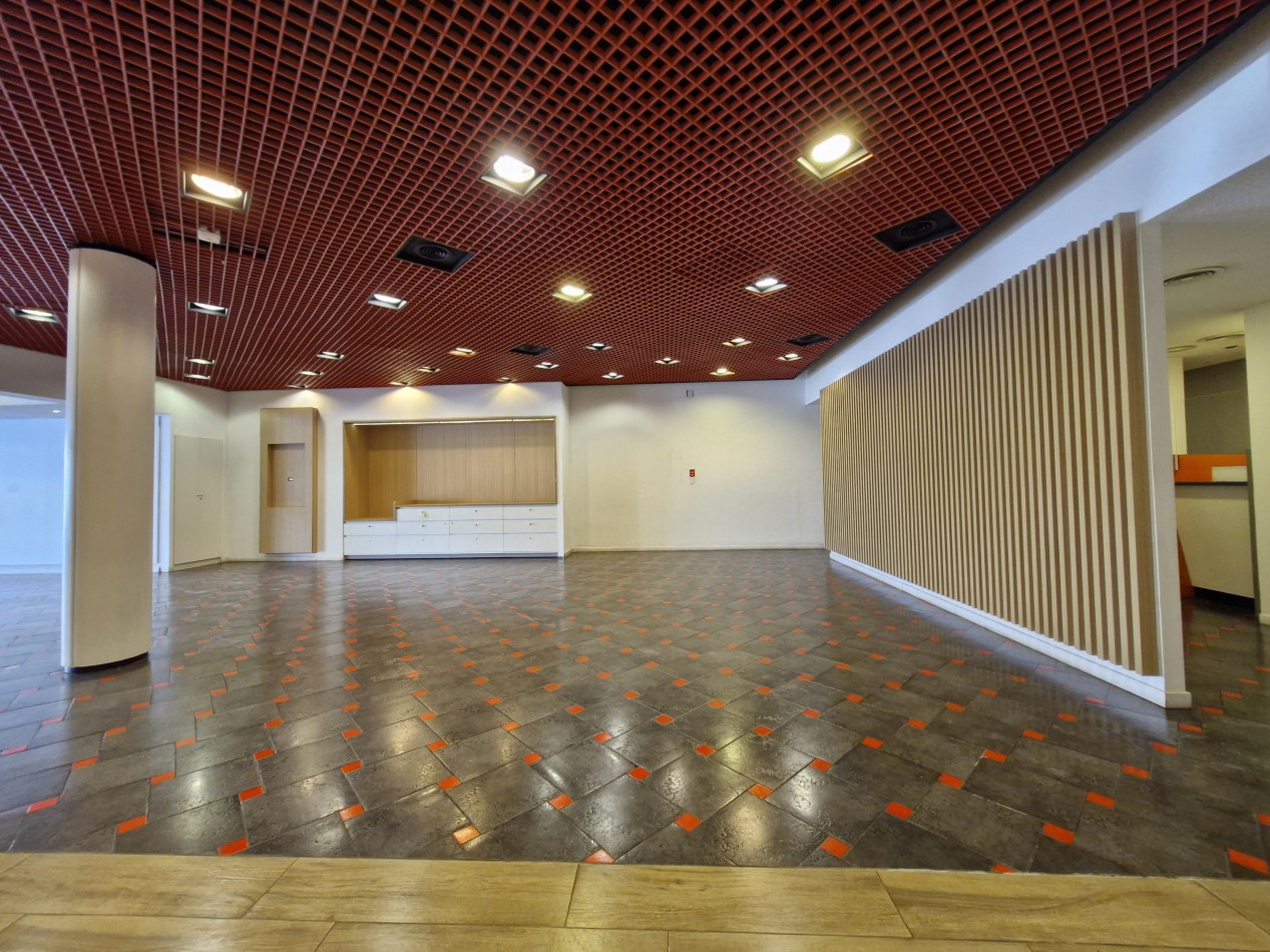 LOCAL COMERCIAL EN ROCA 736 - CIPOLLETTI