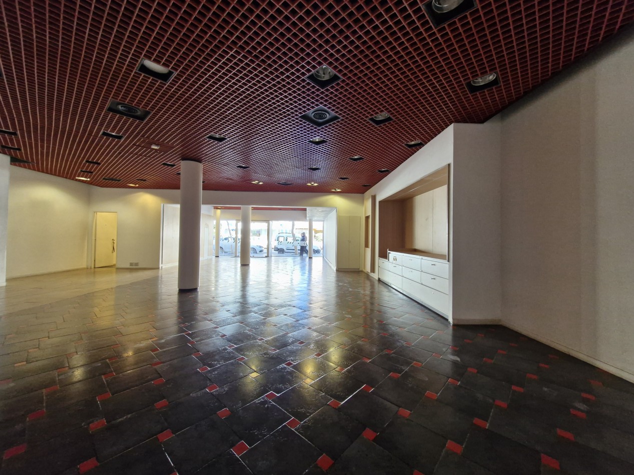 LOCAL COMERCIAL EN ROCA 736 - CIPOLLETTI
