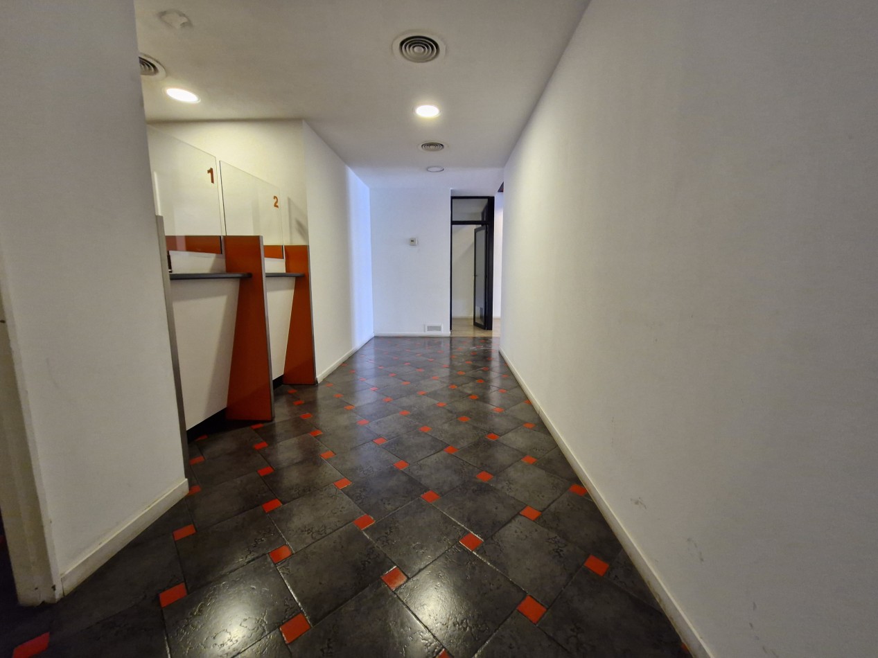 LOCAL COMERCIAL EN ROCA 736 - CIPOLLETTI