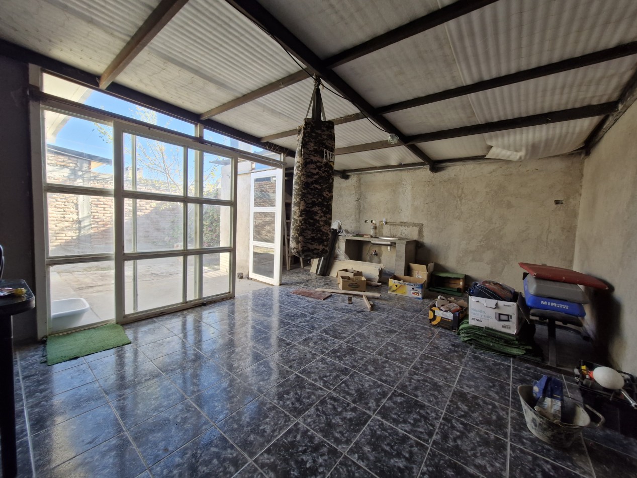 VENTA | CASA 2 HAB CON LOCAL EN B° MERCANTILES | NEUQUEN