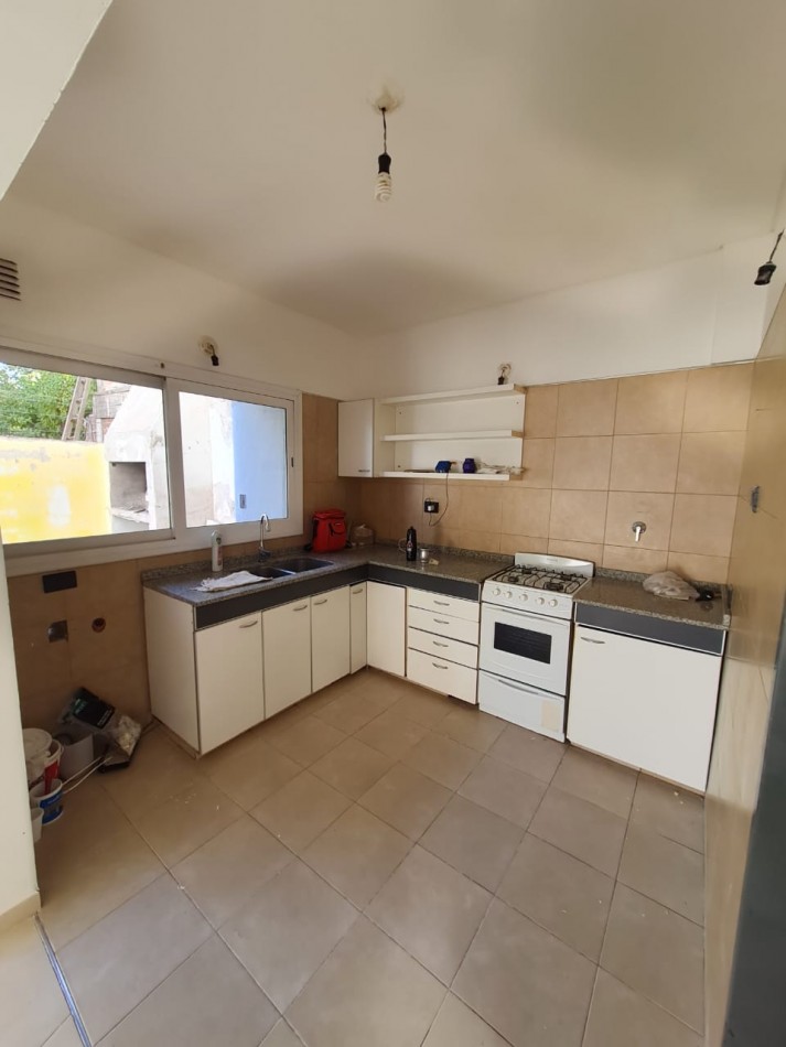 VENTA | DUPLEX 2 HAB EN PARAGUAY 753 | PLOTTIER