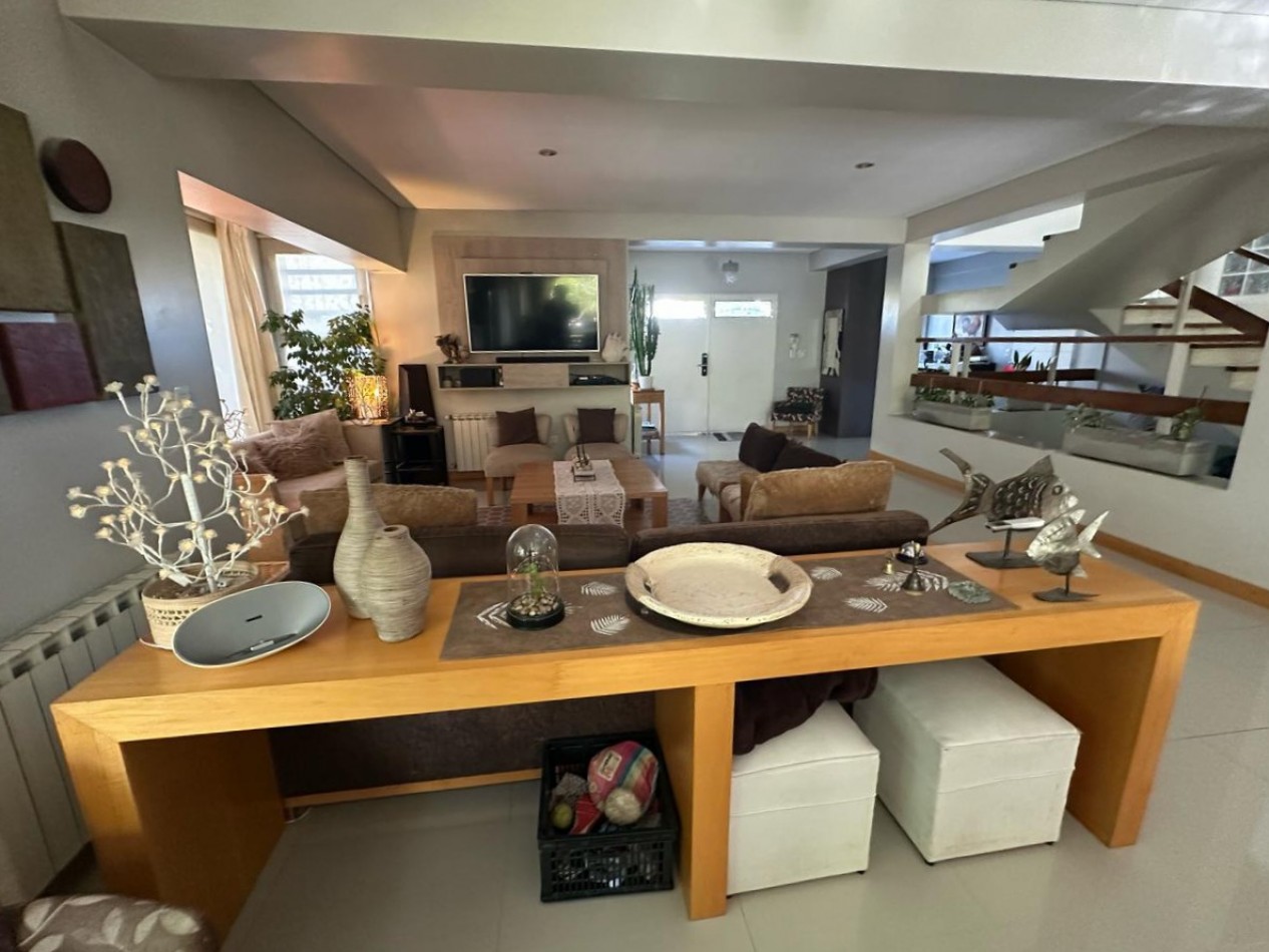 VENTA | CASA EN MANZANAR MILENIUM | CIPOLLETTI
