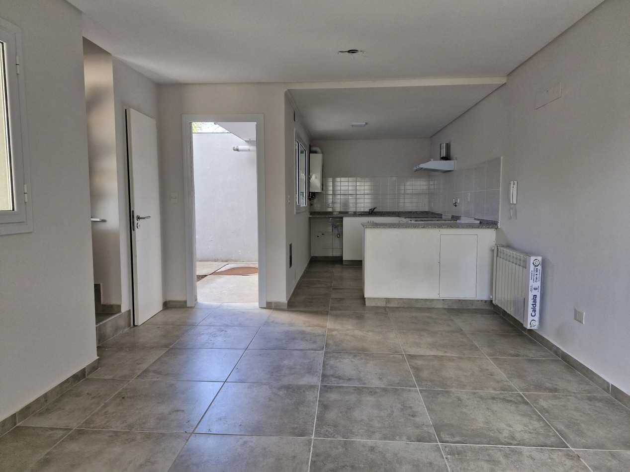 VENTA | DUPLEX 3 HAB A ESTRENAR EN B° VILLA FARREL | NEUQUEN