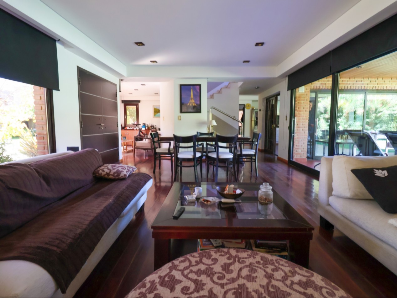 VENTA | CASA EN B° RINCON CLUB DE CAMPO | NEUQUEN