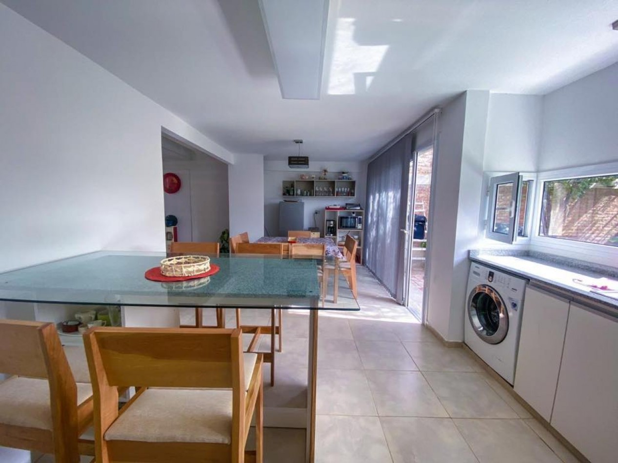 ALQUILER - CASA 4 DORMITORIOS- TERRAZAS DEL NEUQUEN