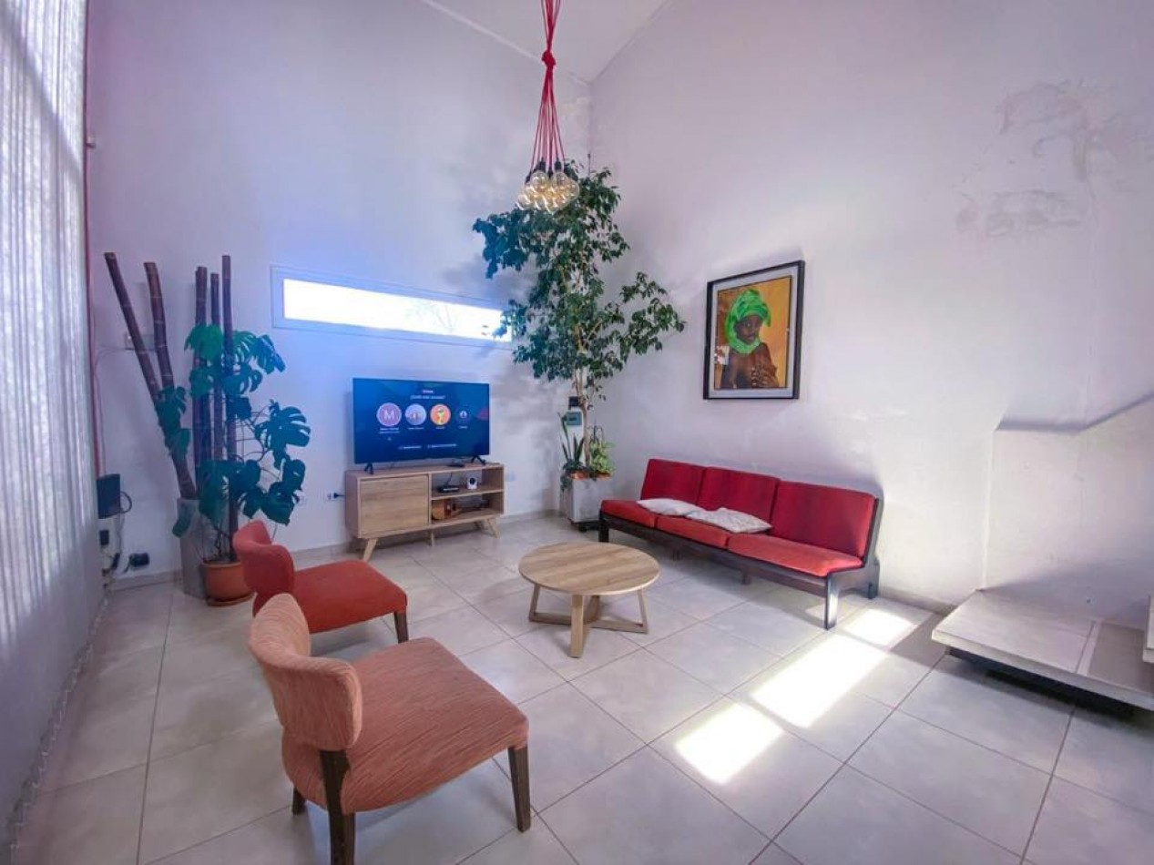 ALQUILER - CASA 4 DORMITORIOS- TERRAZAS DEL NEUQUEN