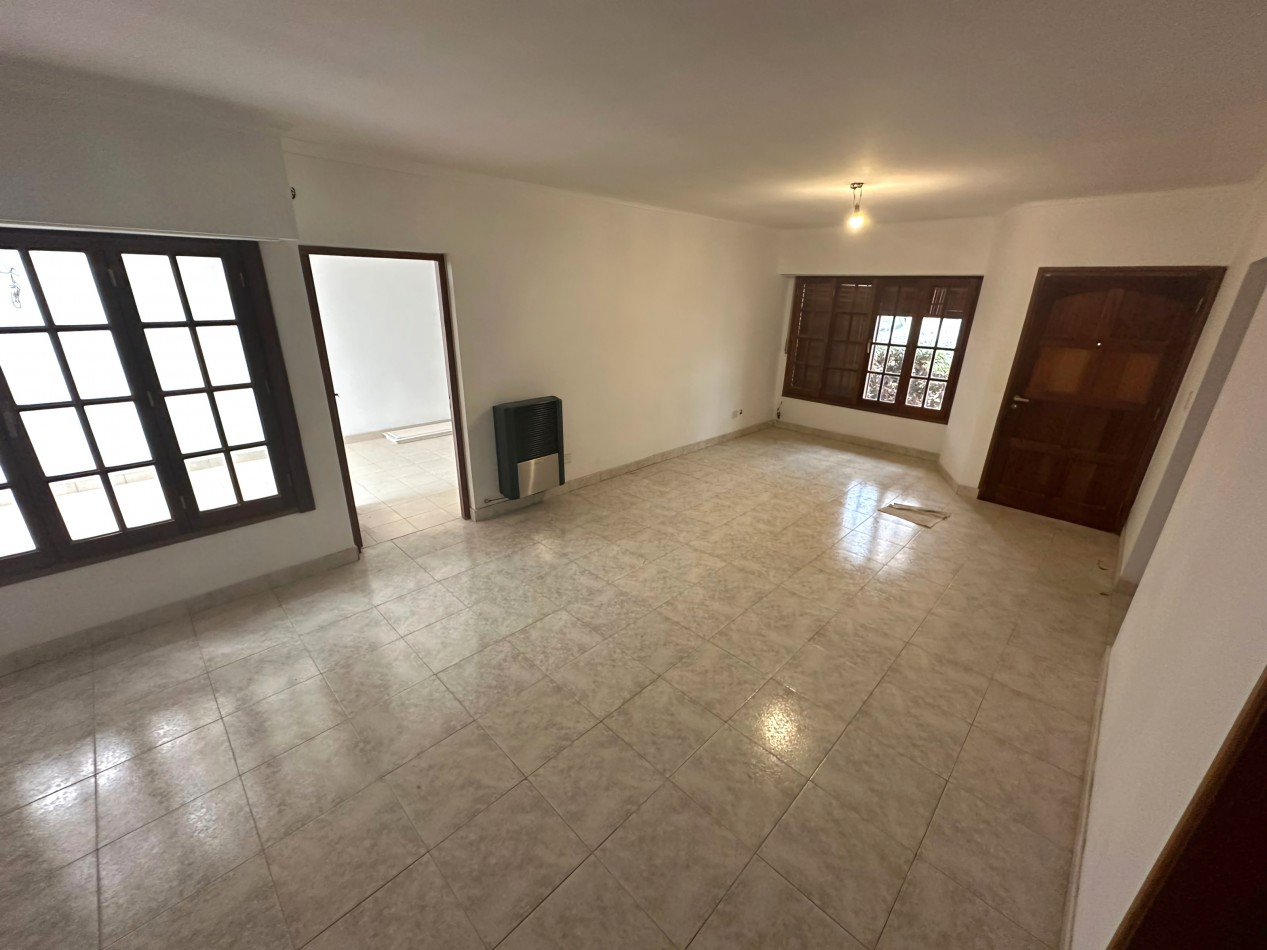 VENTA | CASA 4 HAB EN B° CAPELLAN | CIPOLLETTI