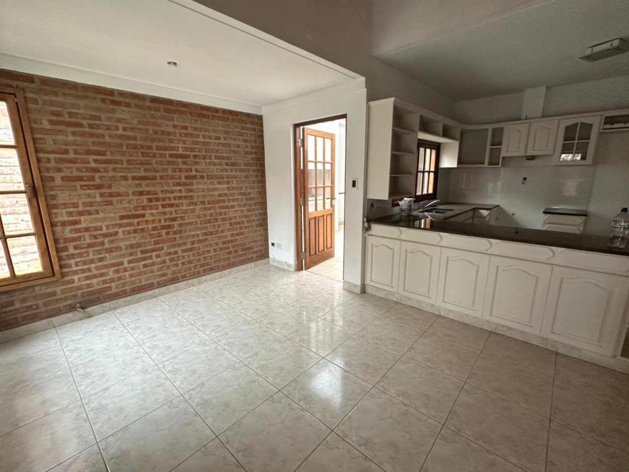 VENTA | CASA 4 HAB EN B° CAPELLAN | CIPOLLETTI