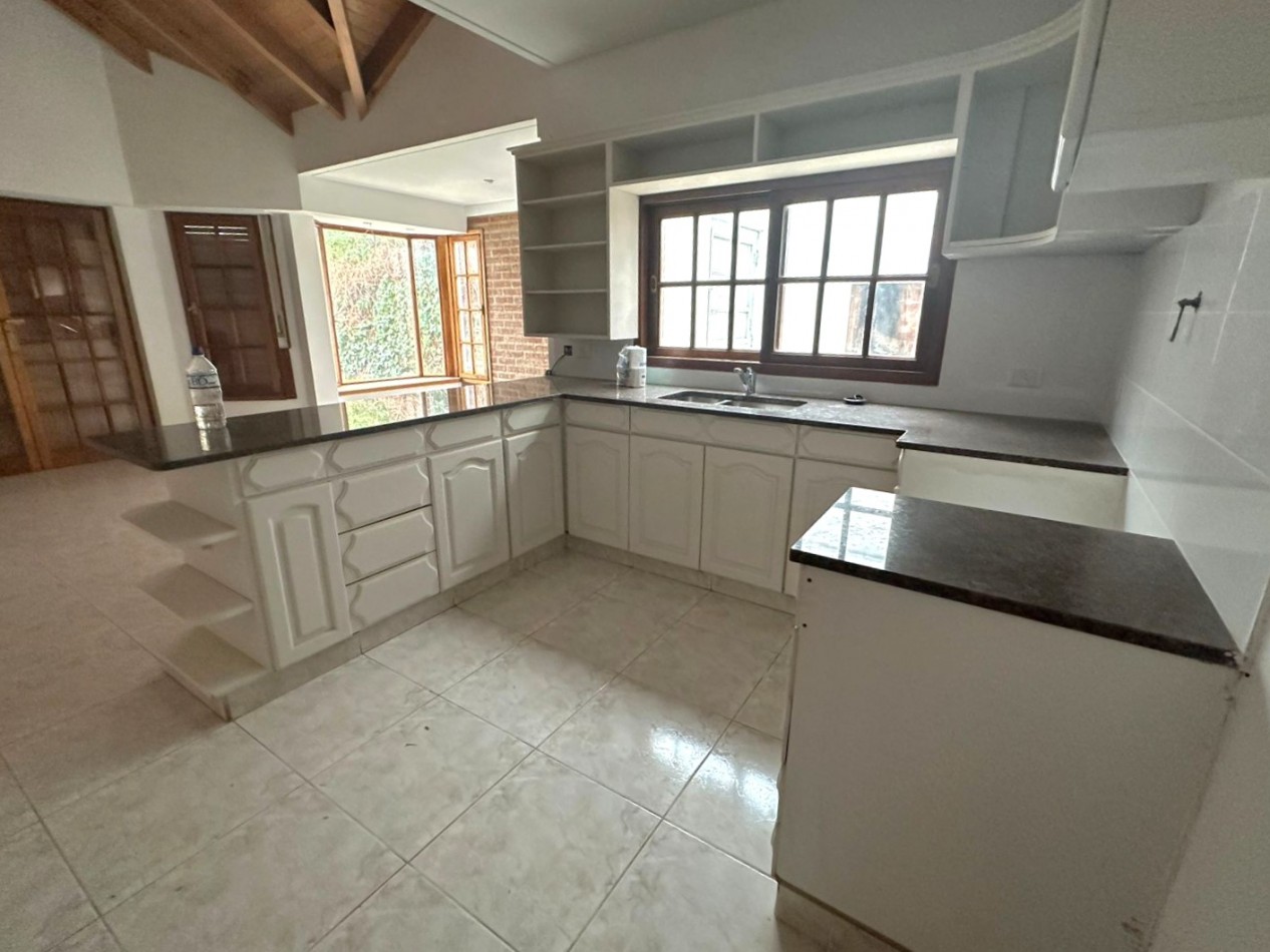 VENTA | CASA 4 HAB EN B° CAPELLAN | CIPOLLETTI