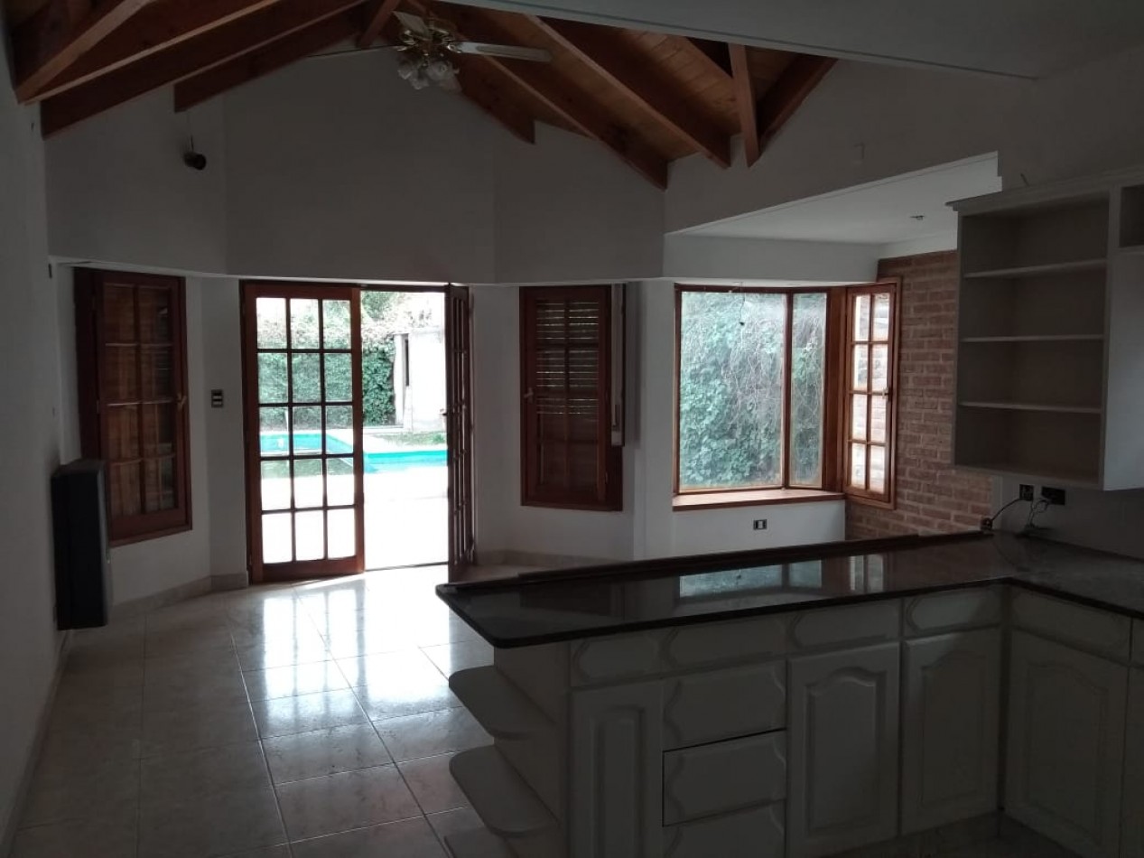 VENTA | CASA 4 HAB EN B° CAPELLAN | CIPOLLETTI