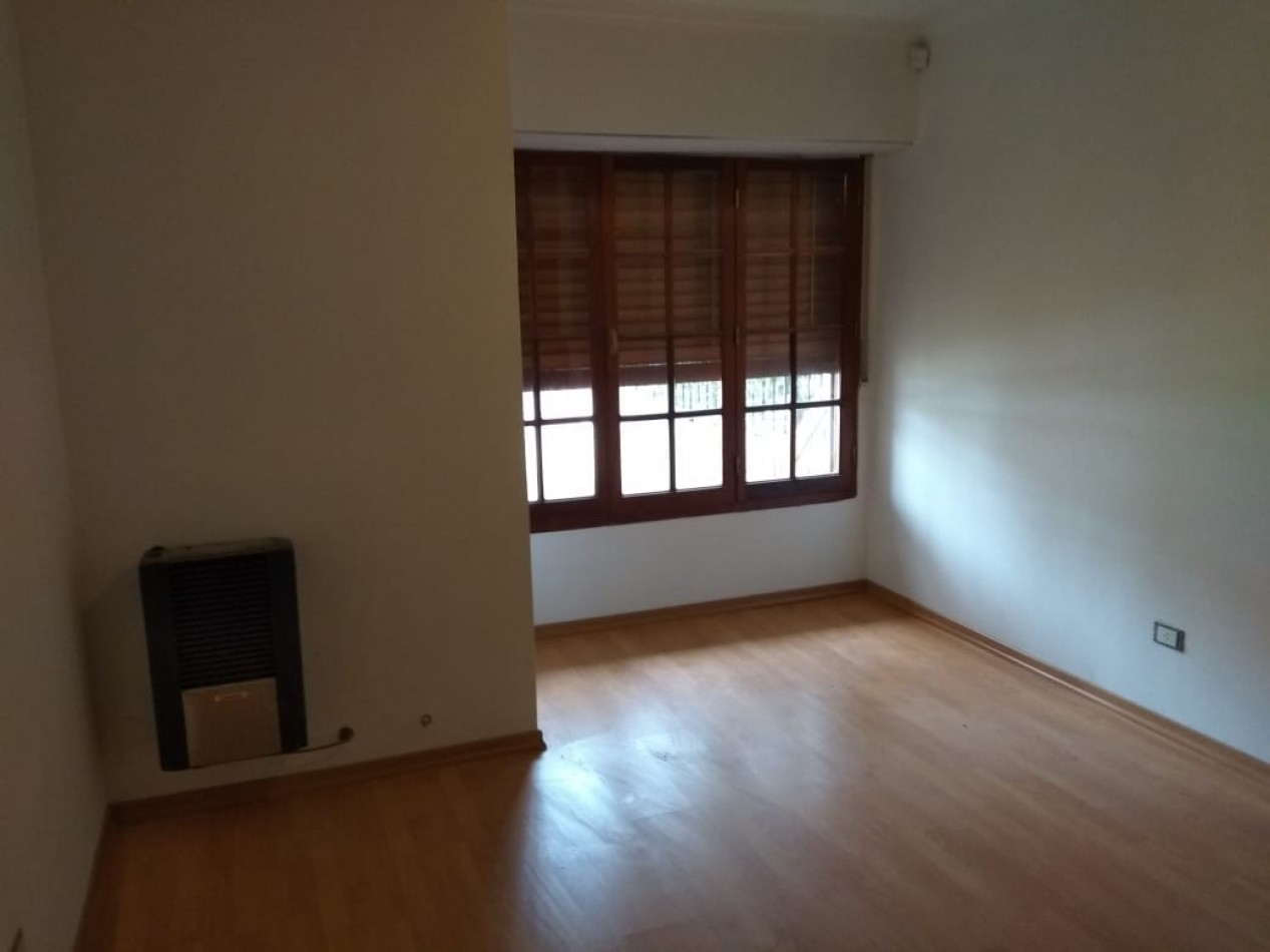 VENTA | CASA 4 HAB EN B° CAPELLAN | CIPOLLETTI