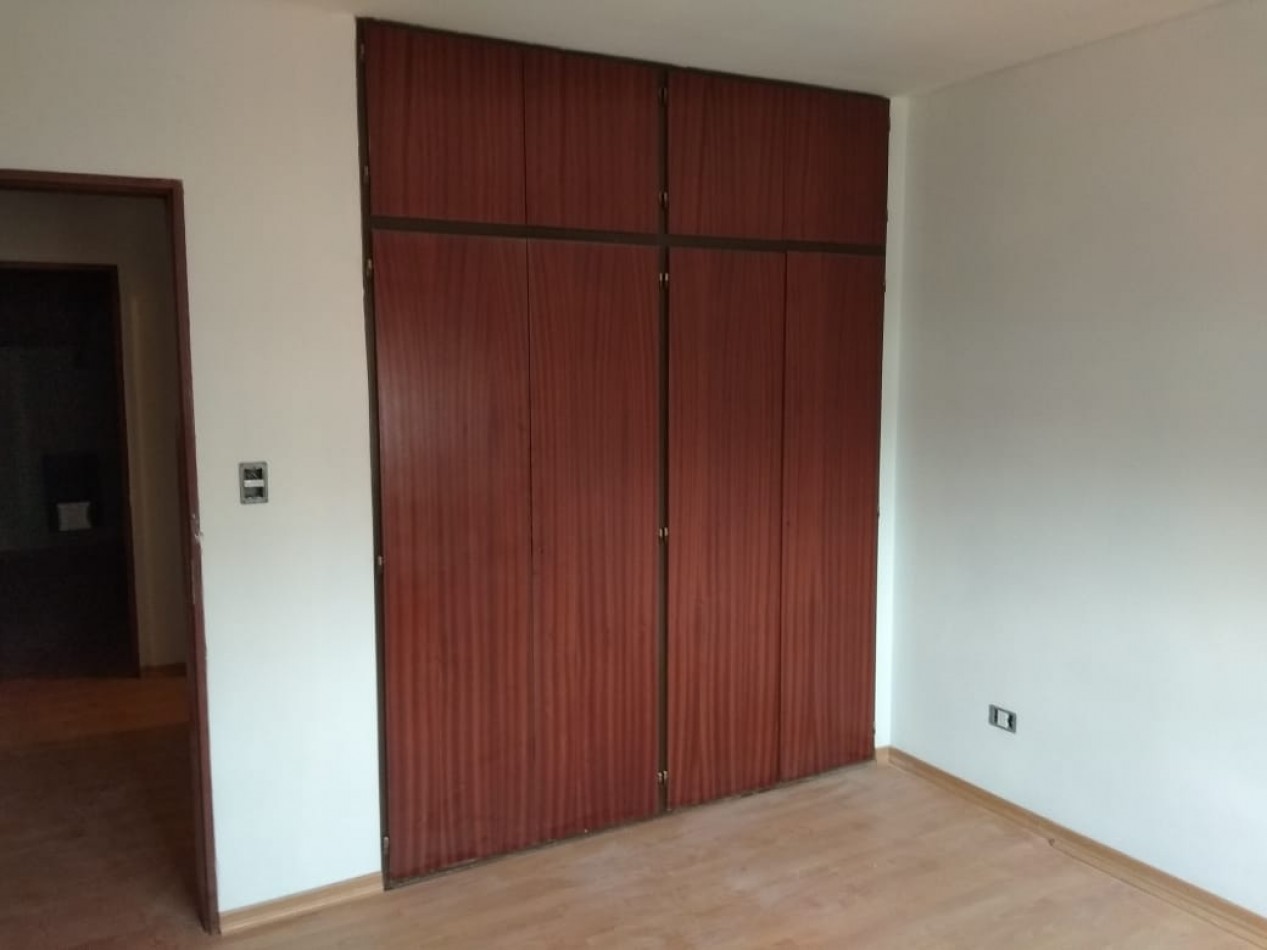 VENTA | CASA 4 HAB EN B° CAPELLAN | CIPOLLETTI