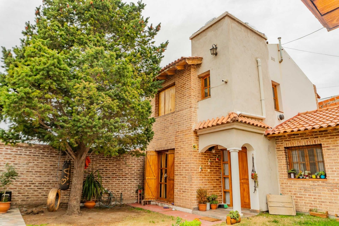 VENTA | DUPLEX 2 HAB EN B° SANTA GENOVEVA | NEUQUEN