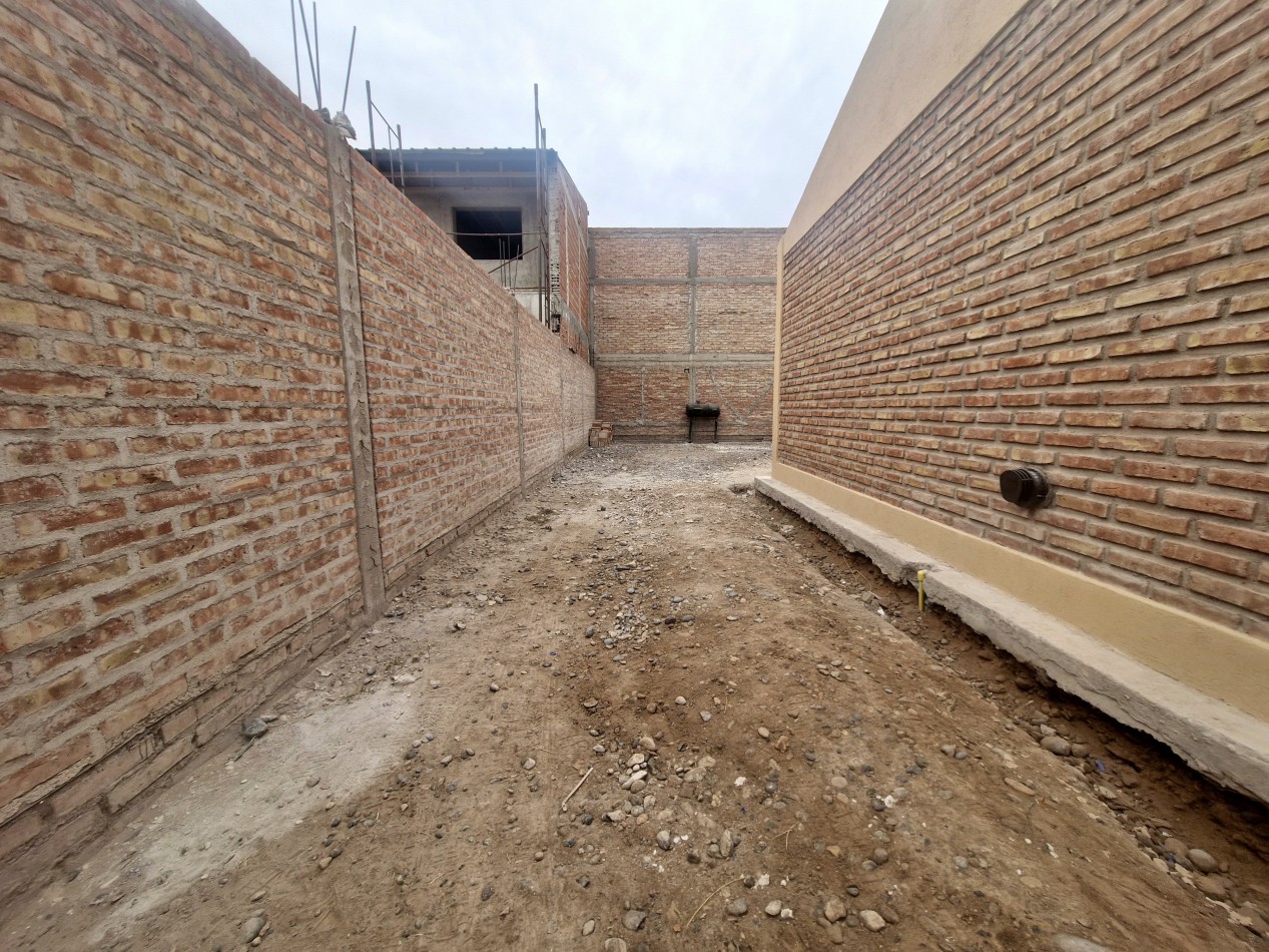 VENTA | CASA 2 HAB EN B° JUVENTUD Y DESARROLLO | CIPOLLETTI