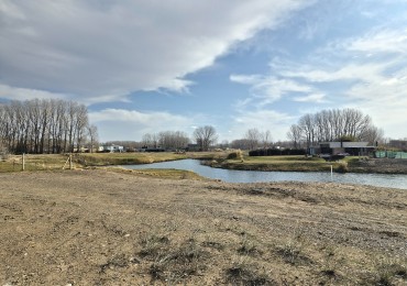 VENTA | TERRENO EN LOS CANALES DE PLOTTIER