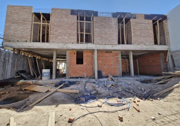 VENTA | CASA DUPLEX 3 HAB EN POZO EN B° TIERRA MANSA | CENTENARIO